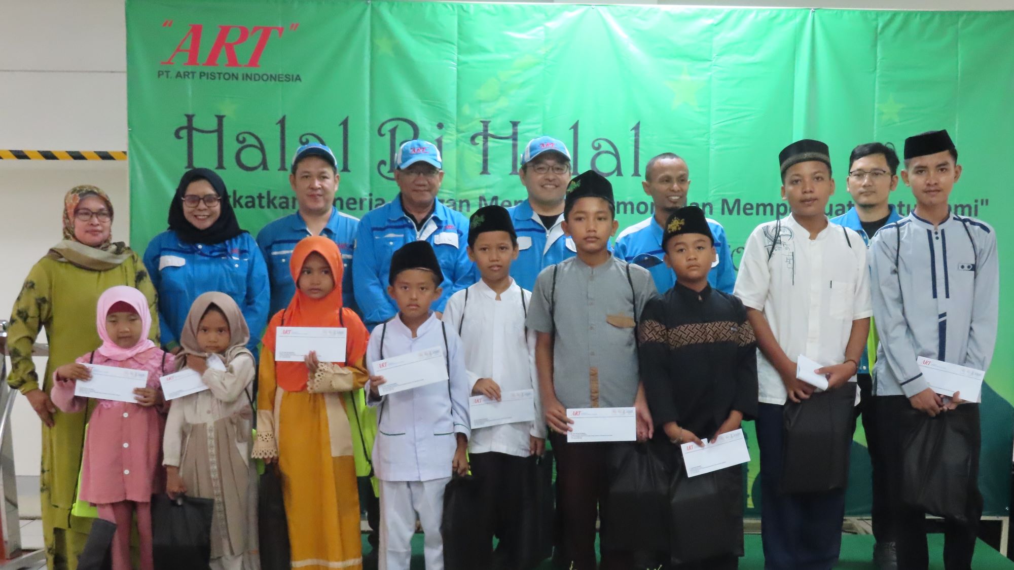 AISIN Supports 2024 Charity for Orphans, Indonesia (1).jpg