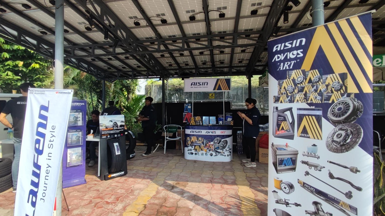 AISIN Promotes a Safe Driving Community, Indonesia (5).jpg