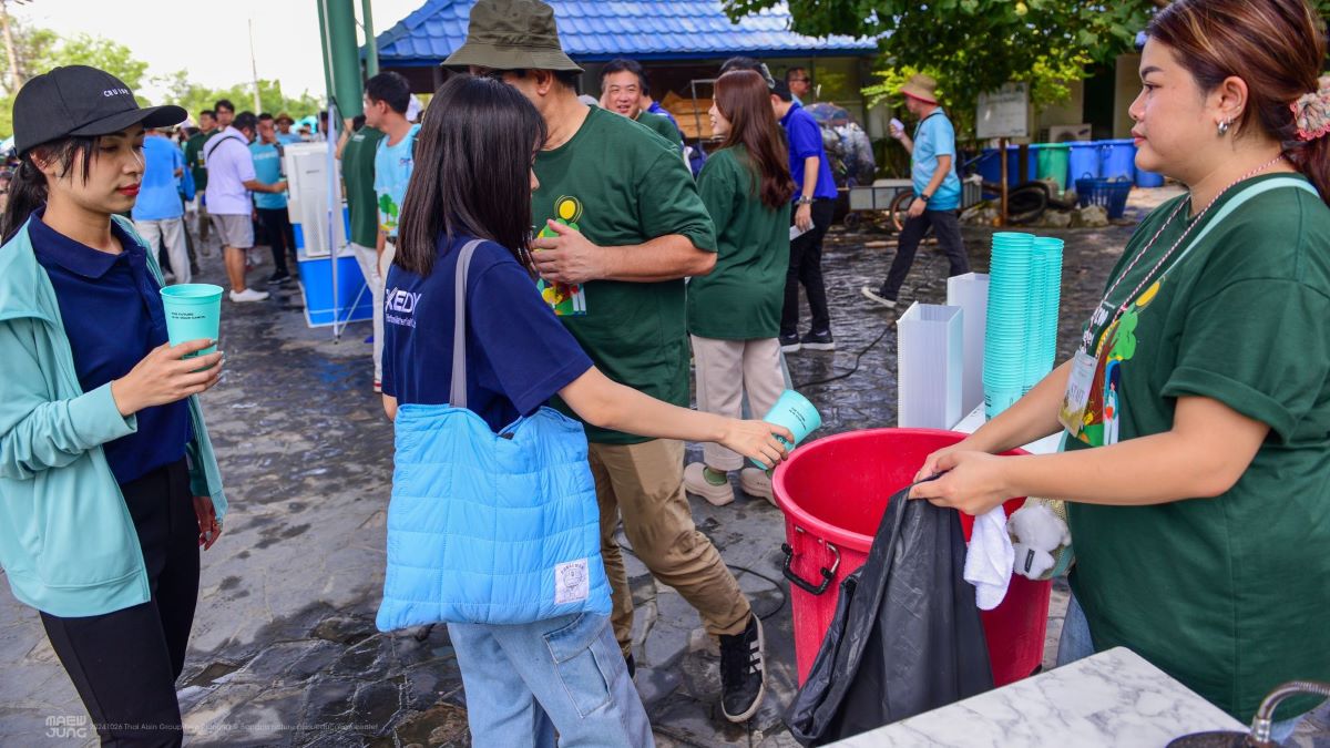 Thai AISIN Group Tree Planting Activity 4.JPG